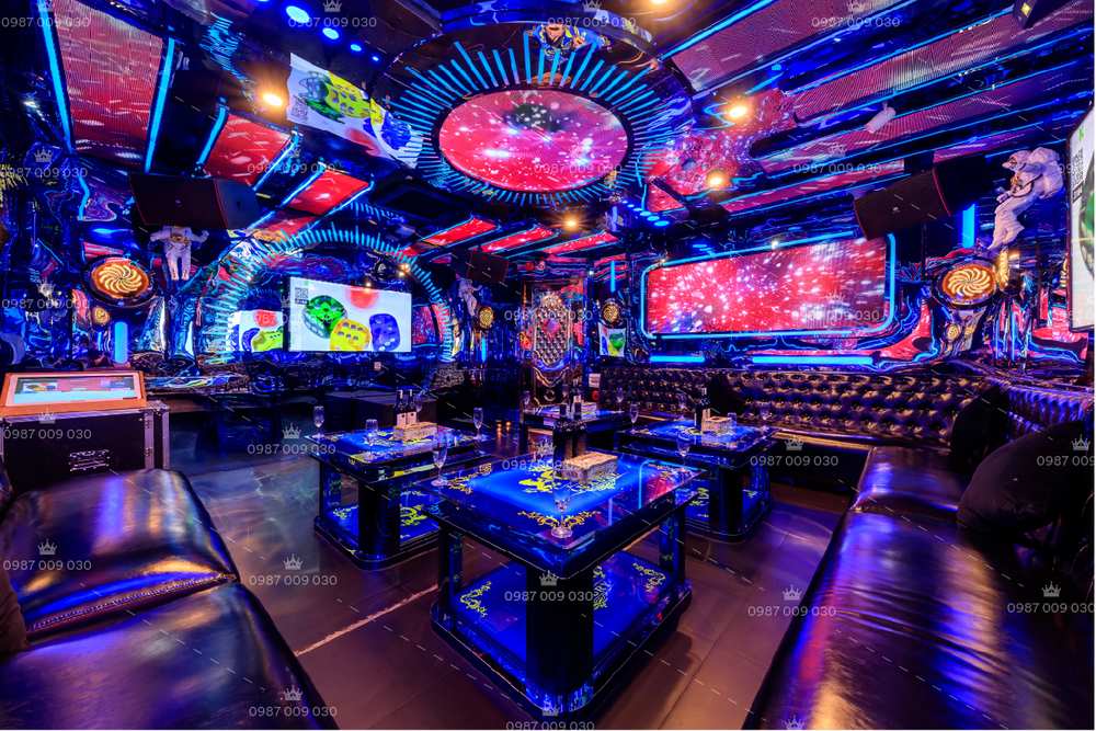 Neon Jungle